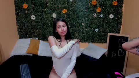 Snapshot of liaandjefferson chatting on 12.22.24 liaandjefferson online show from 12.22.24