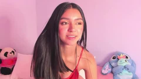 Lia 3 online show from 12.13.25