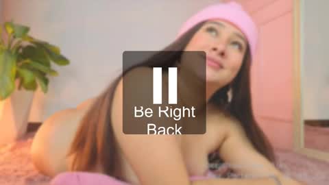 Snapshot of liacox chatting on 02.10.25 Lia Cox online show from 02.10.25