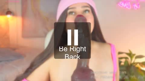 Snapshot of liacox chatting on 02.17.25 Lia Cox online show from 02.17.25