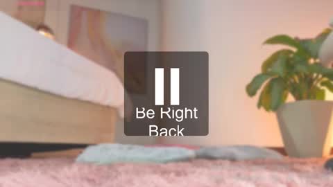 Snapshot of liacox chatting on 02.18.25 Lia Cox online show from 02.18.25