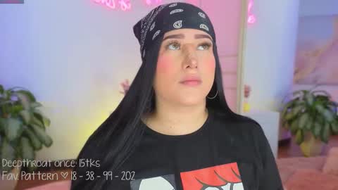 Snapshot of liacox chatting on 11.07.25 Lia Cox online show from 11.07.25