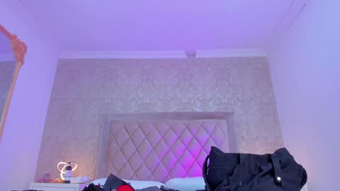 Lia online show from 01.15.25