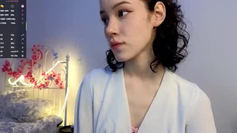 Snapshot of liaglamour chatting on 10.01.25 Lia online show from 10.01.25