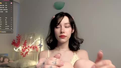Lia  online show from 05.29.26