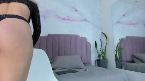 liaguzman online show from 09.12.25