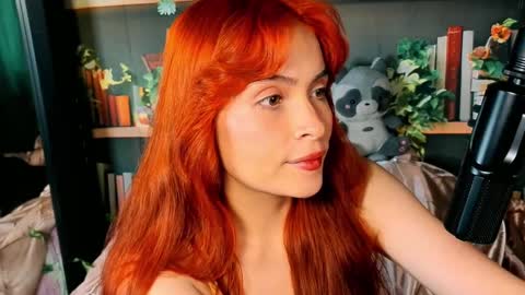 Liah  online show from 02.04.25