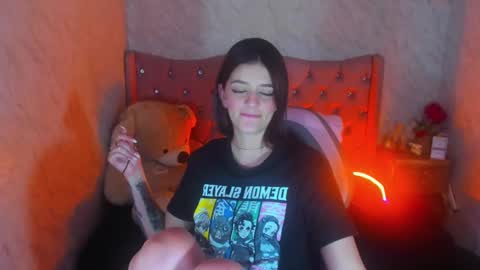 Snapshot of liaharrys chatting on 01.18.25 Lia online show from 01.18.25