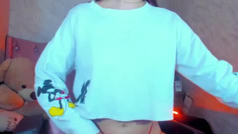 Snapshot of liaharrys chatting on 01.30.25 Lia online show from 01.30.25