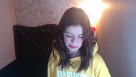 Snapshot of liaharrys chatting on 03.05.25 Lia online show from 03.05.25