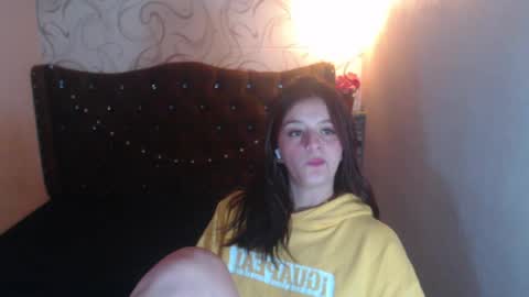 Snapshot of liaharrys chatting on 03.05.25 Lia online show from 03.05.25