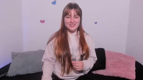 Liah Ferrer online show from 10.19.25