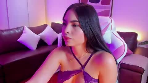 Liah online show from 09.21.25