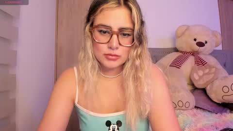 Lia  online show from 10.06.25