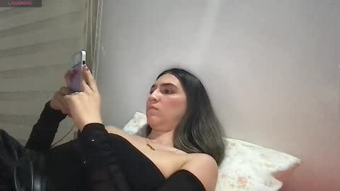 Snapshot of liahrommie chatting on 02.23.26 Amy online show from 02.23.26