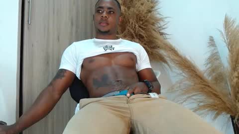 liam_bolt online show from 01.06.26