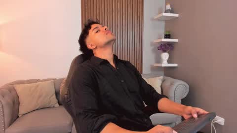 Snapshot of liam_colliins chatting on 03.01.25 Liam Collins online show from 03.01.25