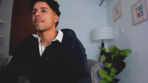 Snapshot of liam_colliins chatting on 09.30.25 Liam Collins online show from 09.30.25