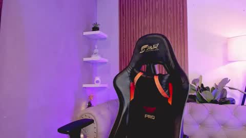 Liam Collins online show from 12.15.25