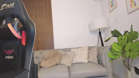 Liam Collins online show from 02.17.26