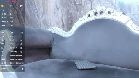 Snapshot of liam_kleiin chatting on 12.19.24 LIAM KLEIN online show from 12.19.24