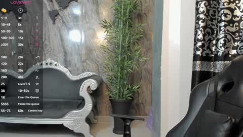 Snapshot of liam_kleiin chatting on 01.08.25 LIAM KLEIN online show from 01.08.25