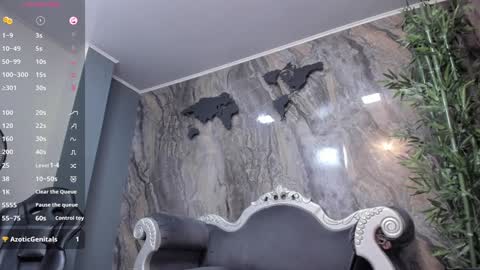 Snapshot of liam_kleiin chatting on 01.08.25 LIAM KLEIN online show from 01.08.25