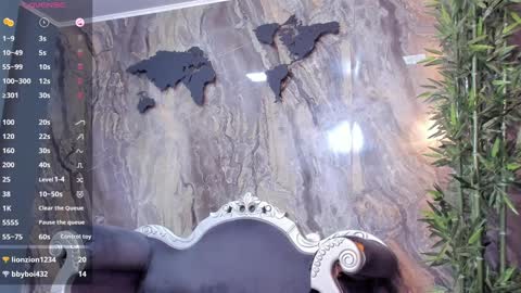 Snapshot of liam_kleiin chatting on 02.03.25 LIAM KLEIN online show from 02.03.25