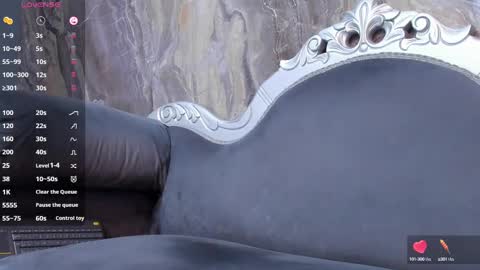 Snapshot of liam_kleiin chatting on 02.11.25 LIAM KLEIN online show from 02.11.25