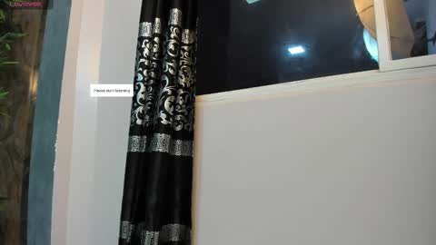 Snapshot of liam_kleiin chatting on 02.12.25 LIAM KLEIN online show from 02.12.25