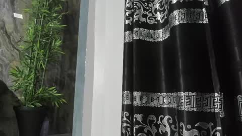 Snapshot of liam_kleiin chatting on 02.28.25 LIAM KLEIN online show from 02.28.25