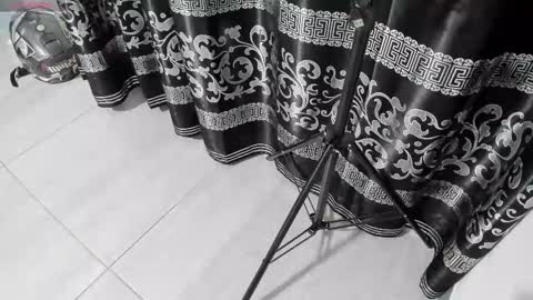 Snapshot of liam_kleiin chatting on 03.01.25 LIAM KLEIN online show from 03.01.25