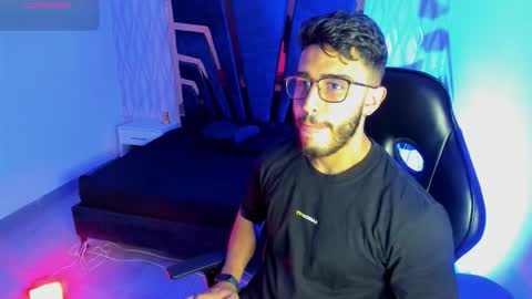 LIAM KLEIN online show from 01.14.26