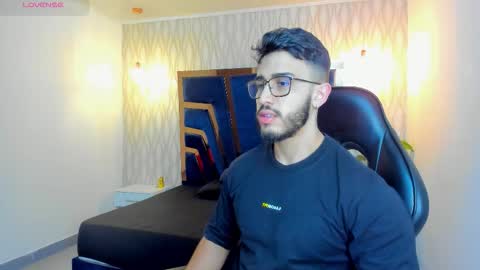 LIAM KLEIN online show from 02.14.26