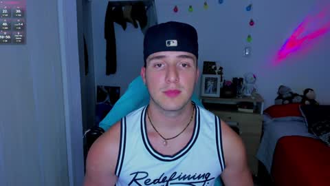 Snapshot of liam_oficial chatting on 01.13.25 liam online show from 01.13.25