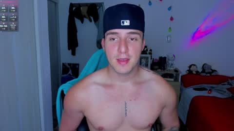 Snapshot of liam_oficial chatting on 01.16.25 liam online show from 01.16.25