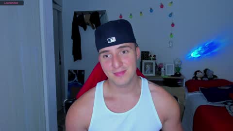 Snapshot of liam_oficial chatting on 01.29.25 liam online show from 01.29.25