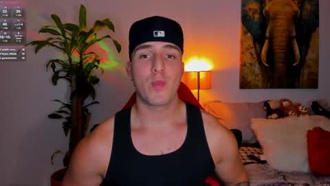 Snapshot of liam_oficial chatting on 02.25.25 liam online show from 02.25.25