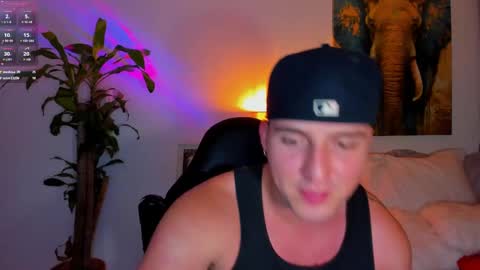 Snapshot of liam_oficial chatting on 03.07.25 liam online show from 03.07.25