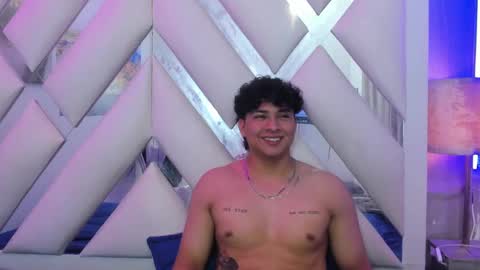 Snapshot of liam_percy7 chatting on 09.09.25 liam online show from 09.09.25