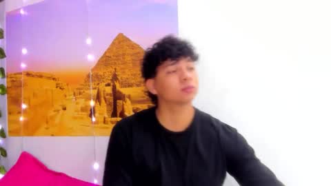 Snapshot of liam_percy7 chatting on 10.03.25 liam online show from 10.03.25