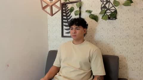 Snapshot of liam_percy7 chatting on 10.12.25 liam online show from 10.12.25