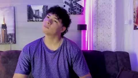 Snapshot of liam_percy7 chatting on 10.18.25 liam online show from 10.18.25