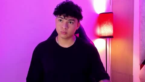 Snapshot of liam_percy7 chatting on 11.08.25 liam online show from 11.08.25