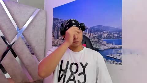 Snapshot of liam_percy7 chatting on 11.09.25 liam online show from 11.09.25