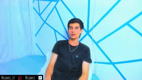 liam_scott7 online show from 09.26.25