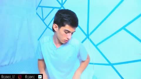 Liam scott77 online show from 10.17.25