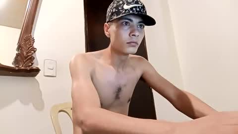liam_smith00 online show from 02.27.25