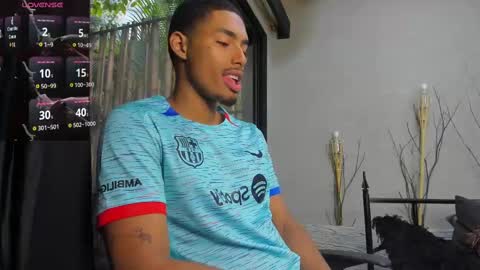 Snapshot of liambyrne chatting on 03.10.25 Liam Byrne online show from 03.10.25