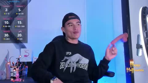 LiamDeep online show from 10.13.25